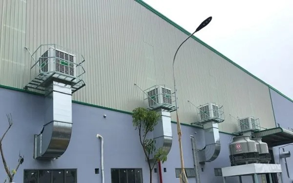 Vai trò của máy làm mát cố định trong nhà xưởng