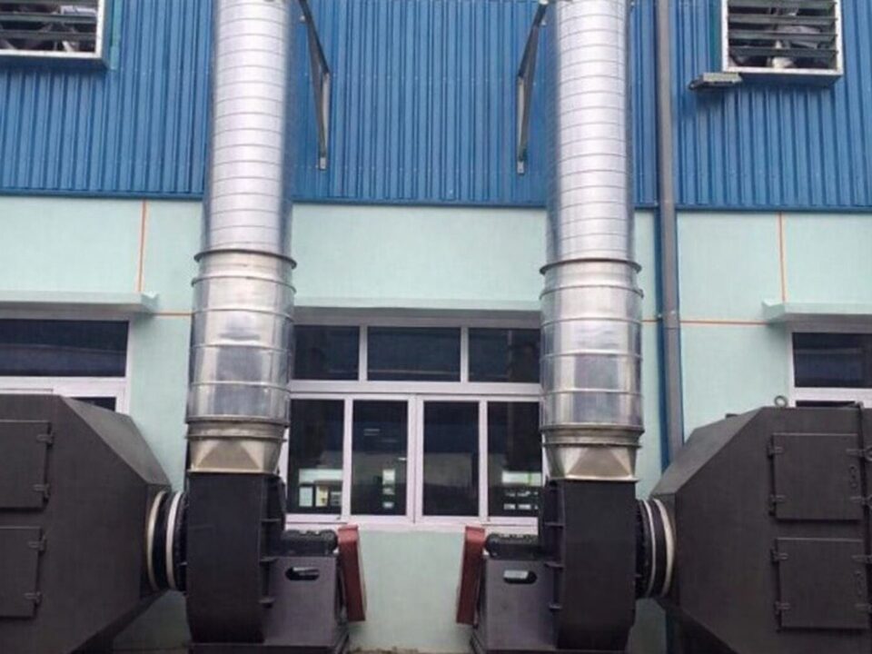 lắp đặt hệ thống lọc khí thải